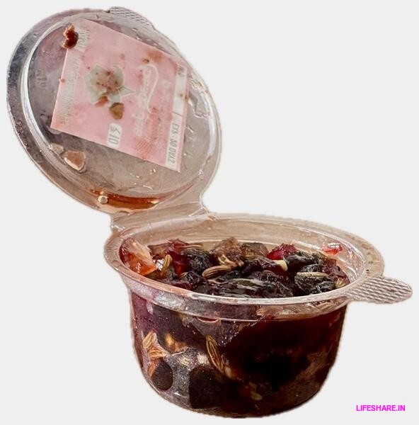 Sweet pan or Beeda